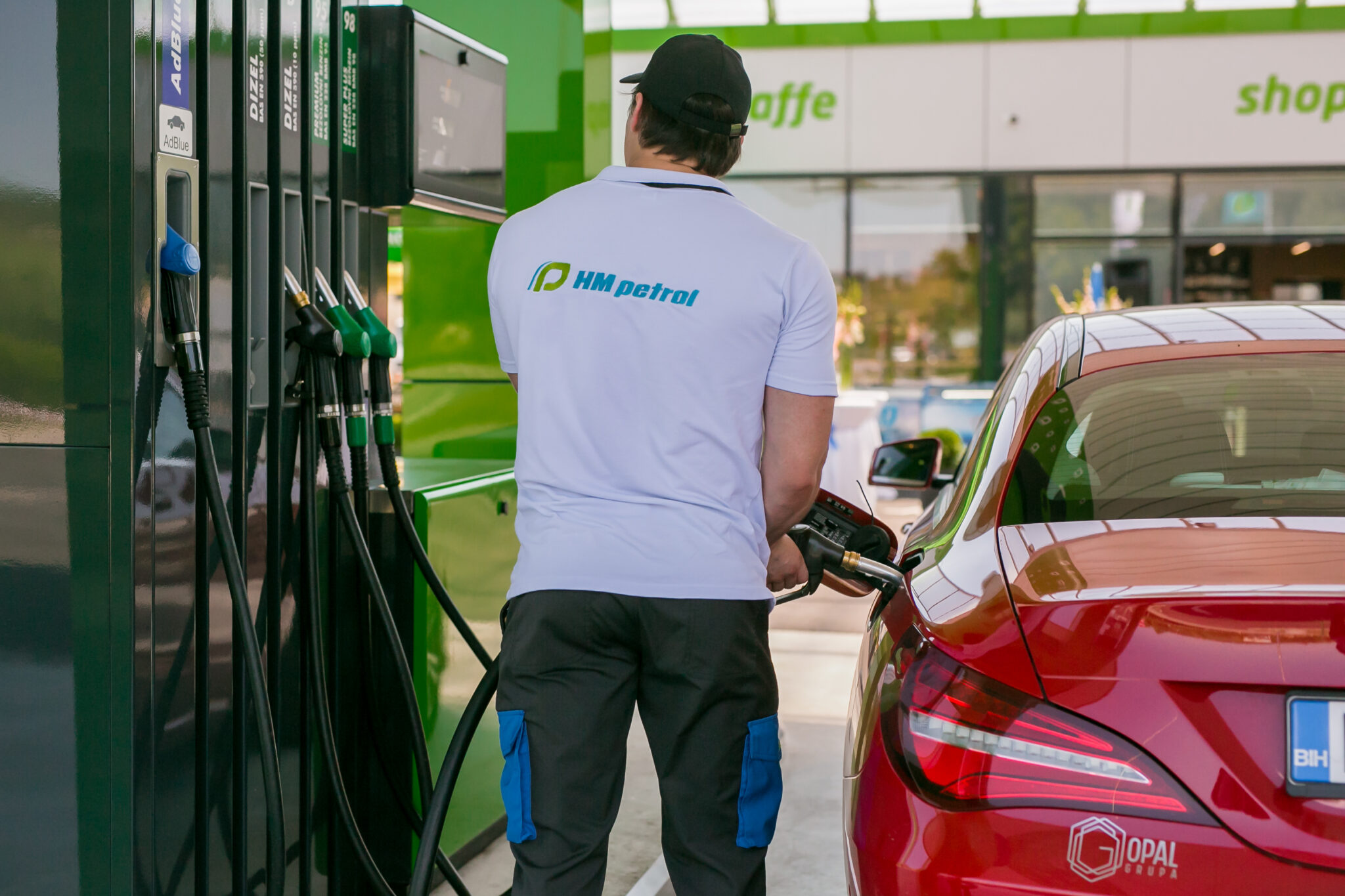 HM Petrol 1 2048x1365